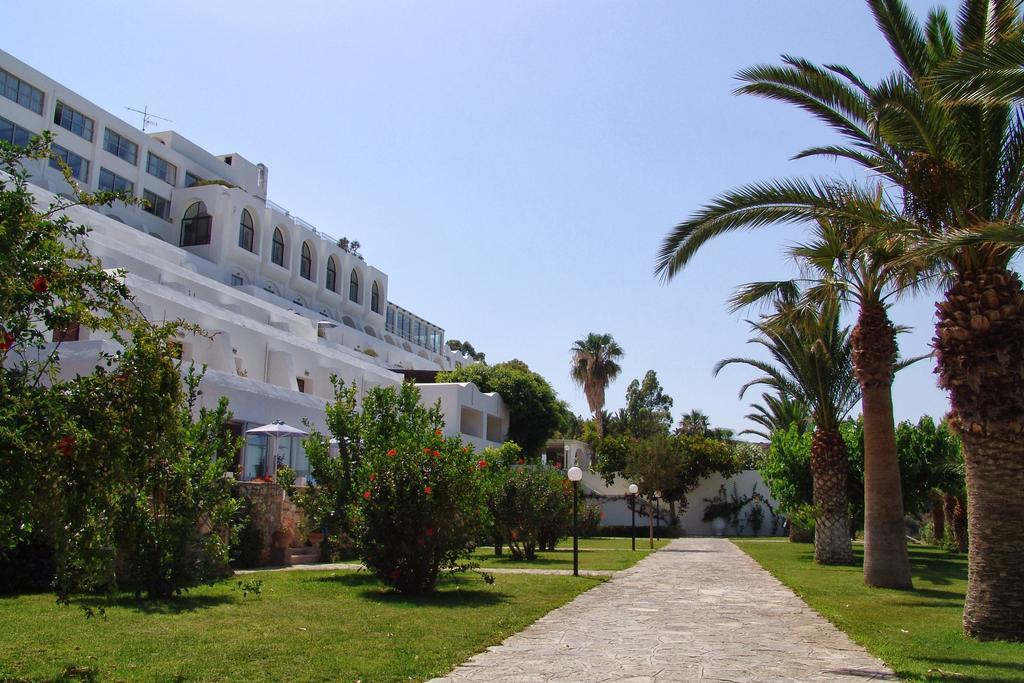 Istron Bay Hotel Extérieur photo